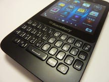 BlackBerry Q5 review: A Qwerty smartphone for the masses?