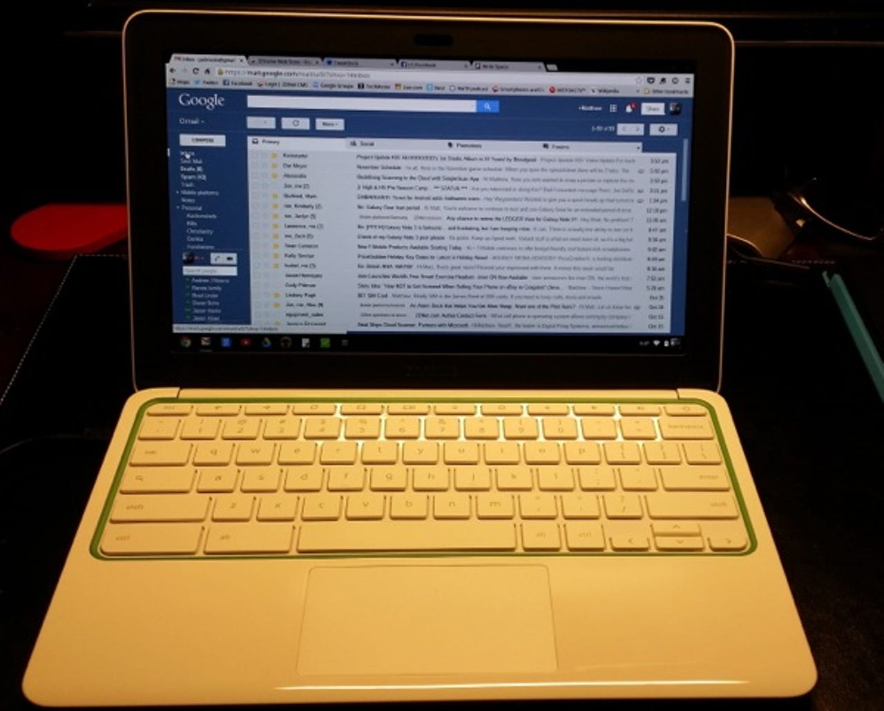 HP Chromebook 11 hands on: Distraction-free writing with vivid display