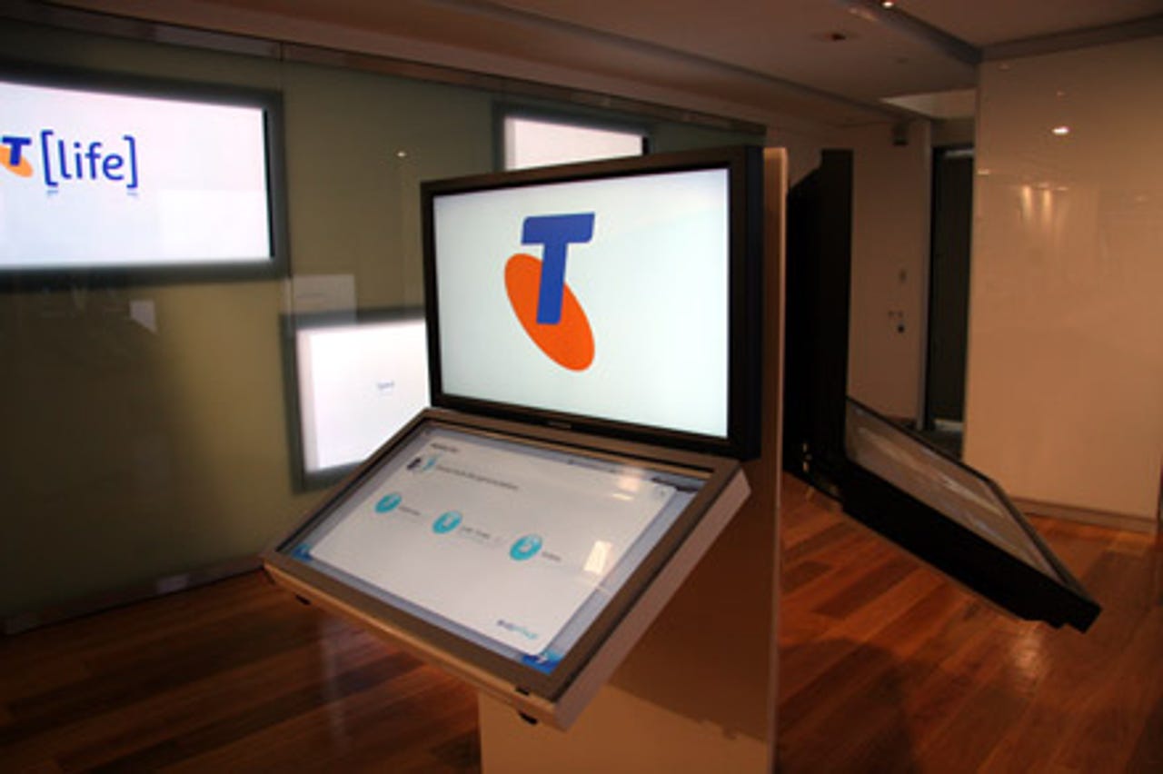 photos-telstra-launches-tlife-concept-store3.jpg