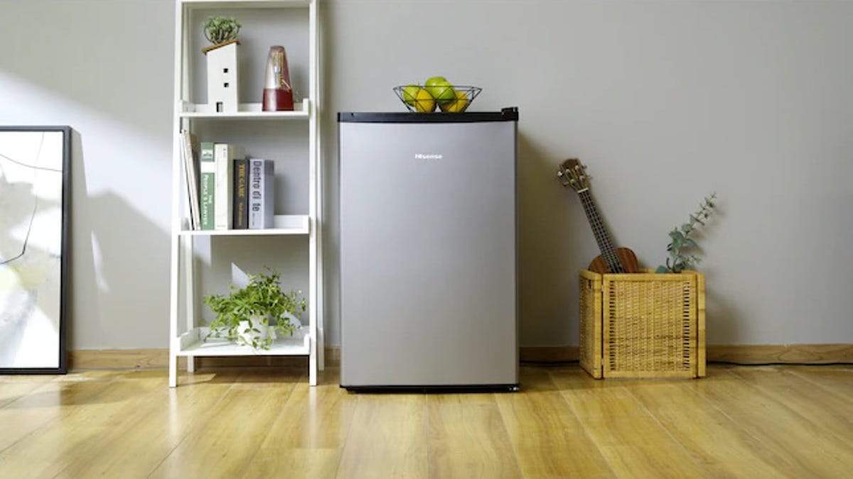 The 5 best mini fridges of 2022 | ZDNET