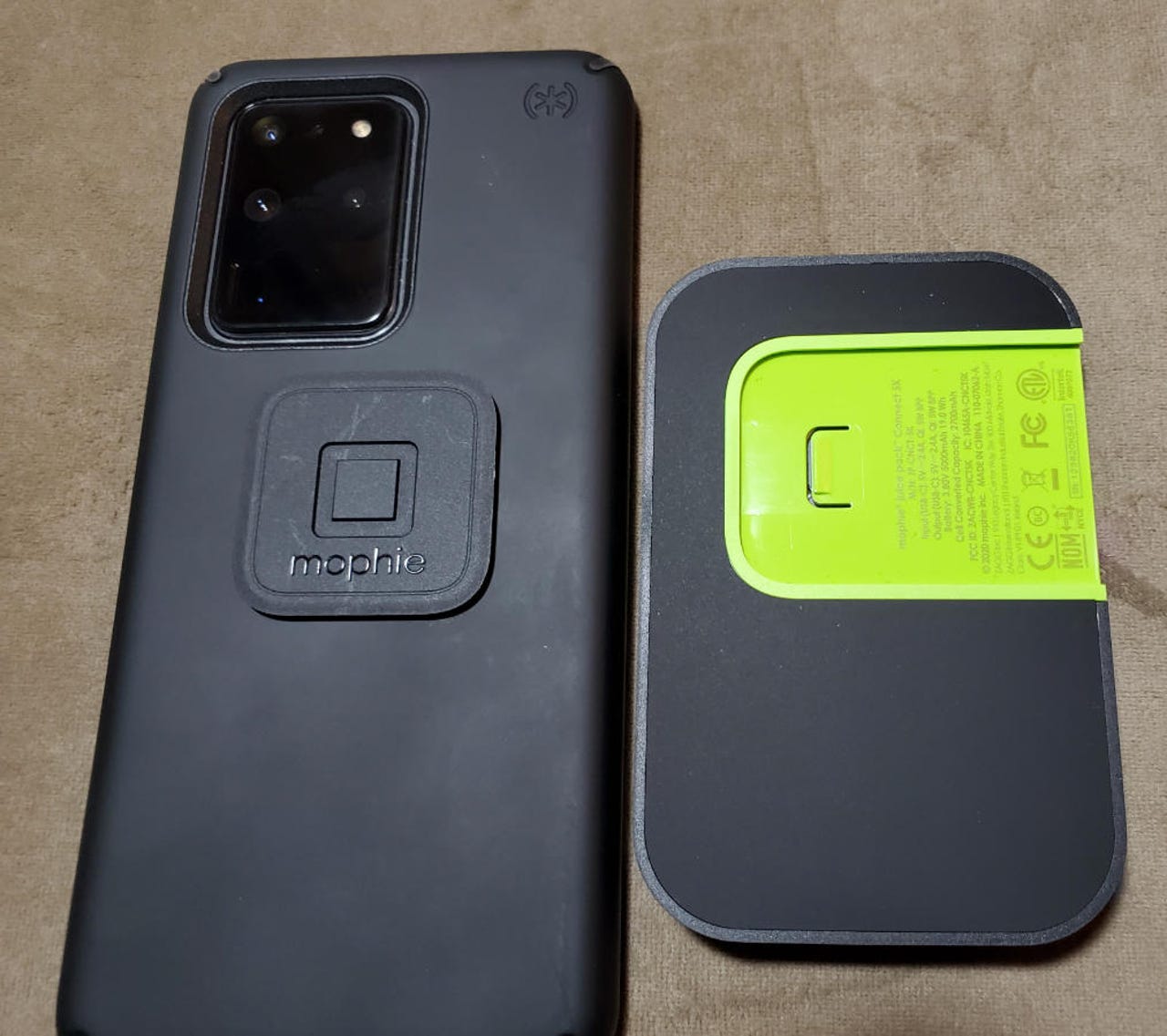 mophie-juice-pack-connect-5.jpg
