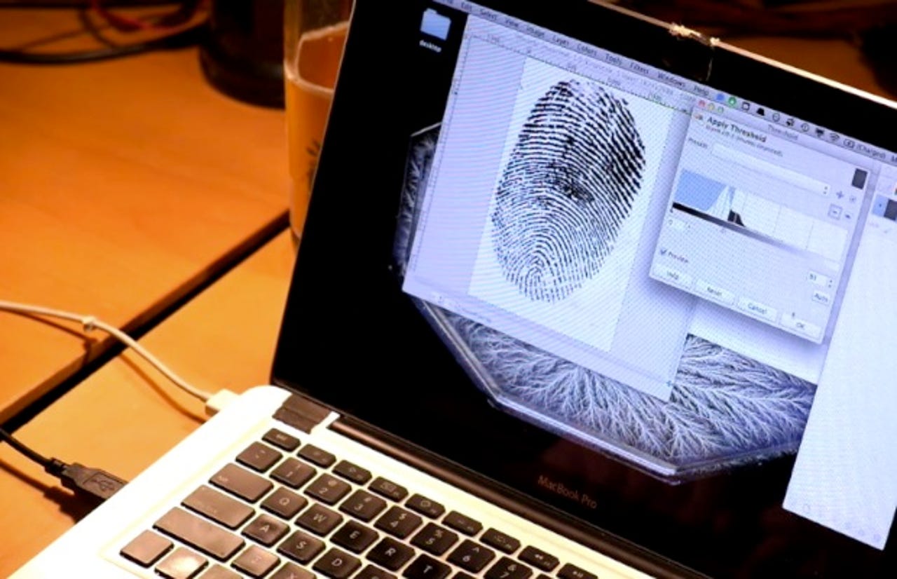 a-mon-3-fingerprint.jpg