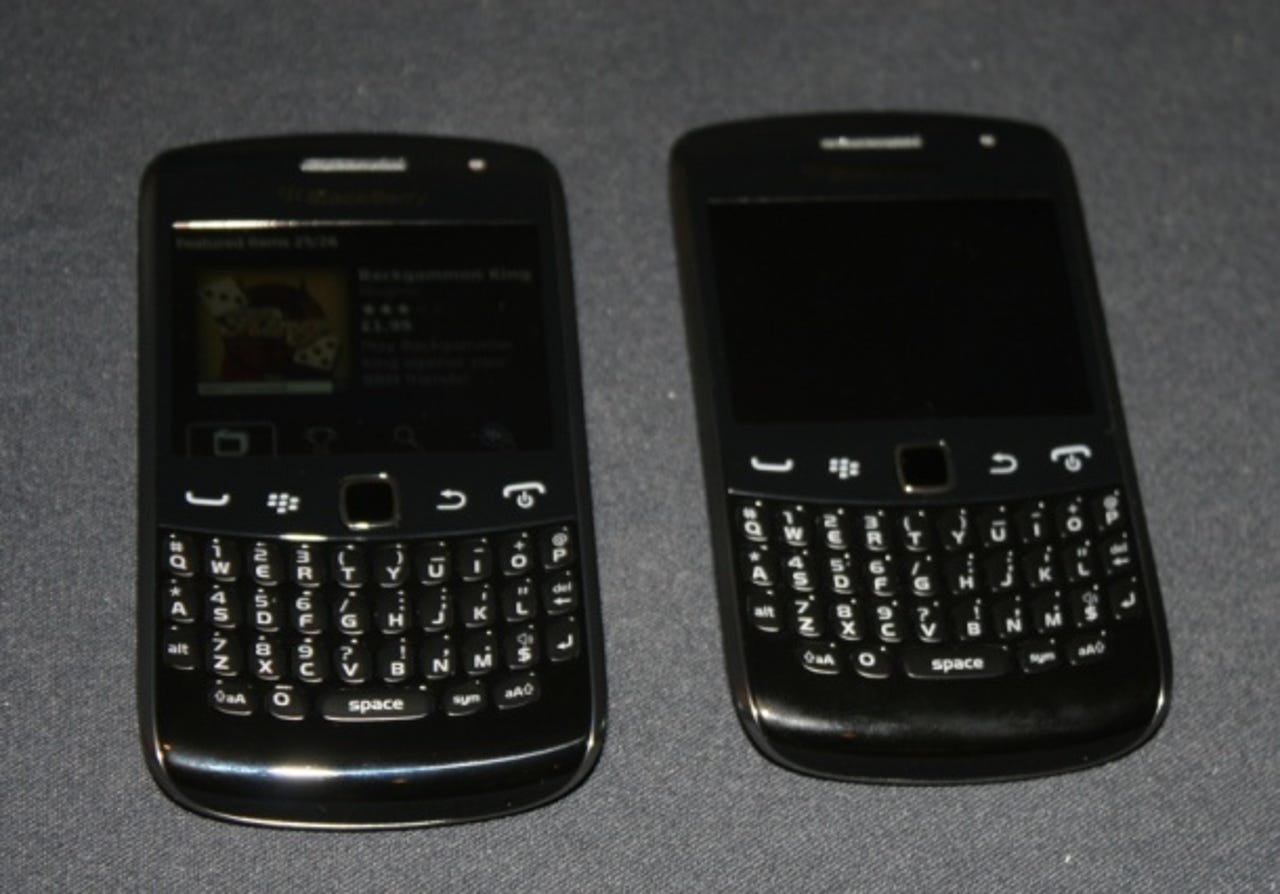 blackberry-curve-9360-pair-woods.jpg