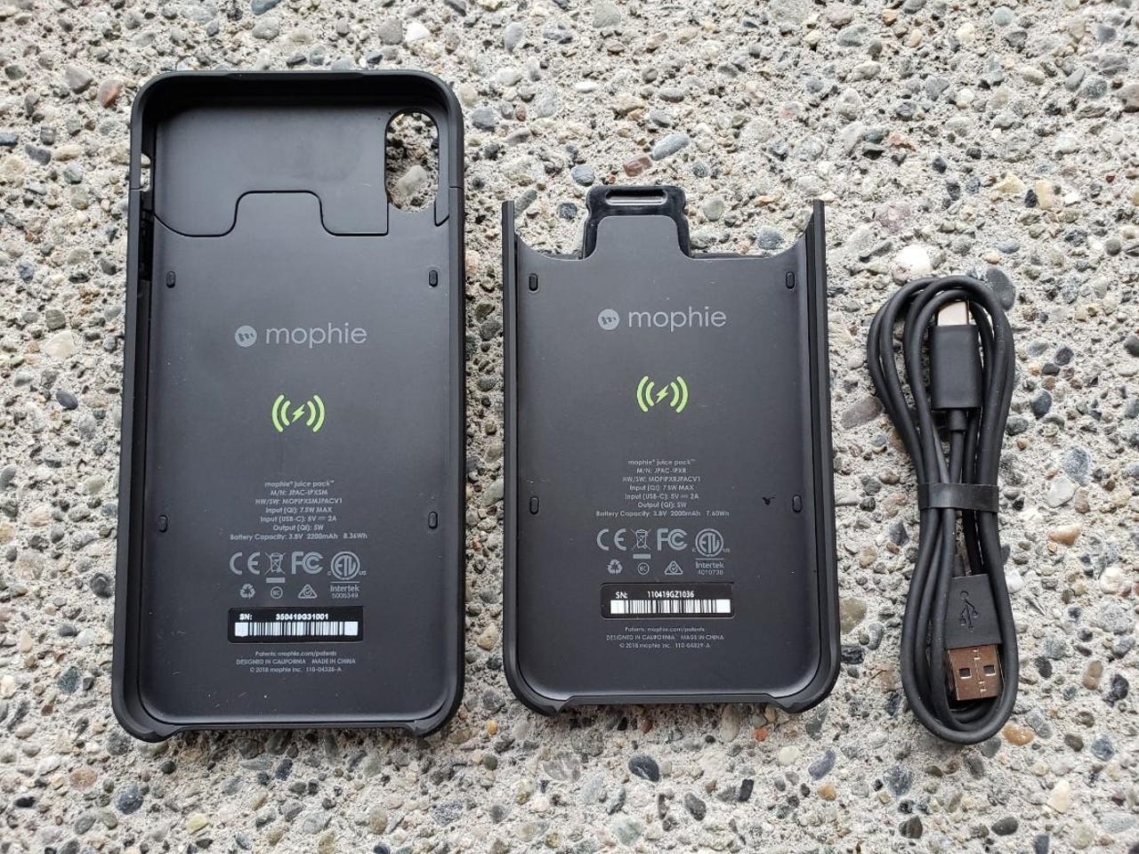 mophie-juice-pack-access-iphone-xs-10.jpg