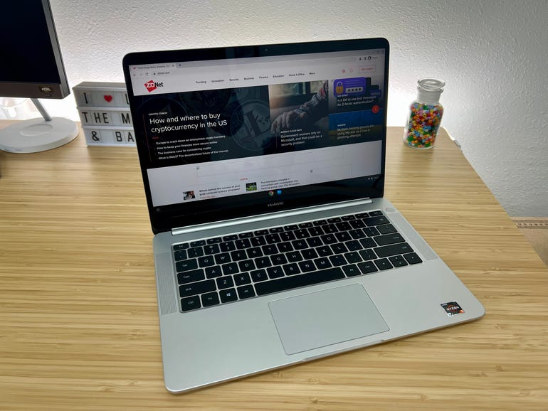 Have an aged notebook or laptop or computer? Give it new life with Chrome OS Flex
