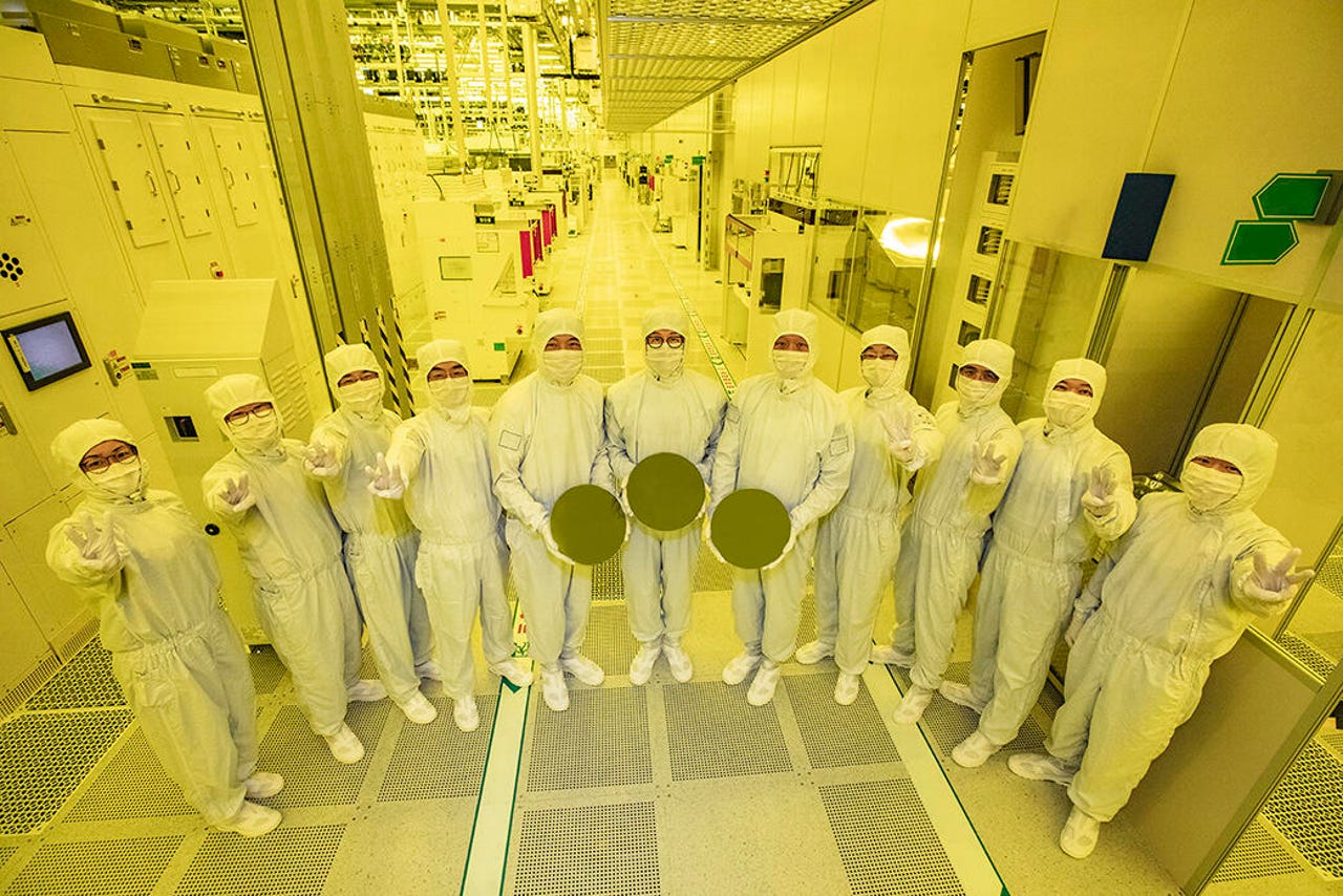 image-01-samsung-foundrys-first-3nm-chip-production