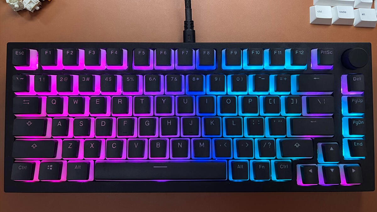 Glorious Aura keycaps review: Best pudding caps I’ve ever used