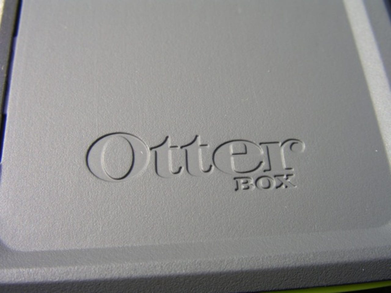 otterboxarmor23.jpg