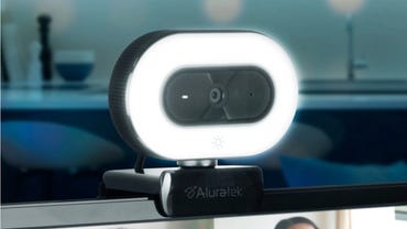 Aluratek 1080P Webcam with Adjustable Ring Light