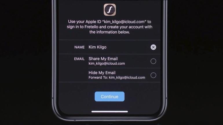 Sign in with Apple hide emails