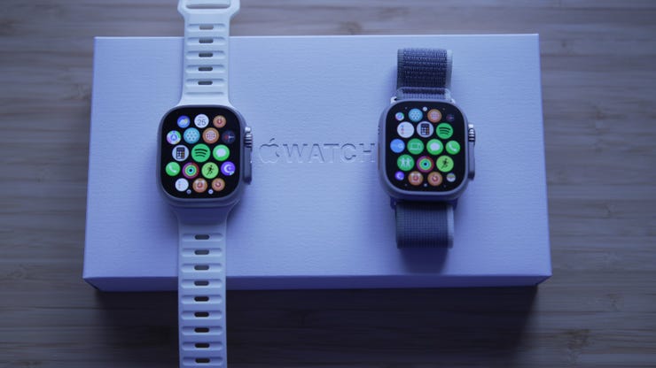 Apple Watch Ultra 2 OLED MREP3WB/A, Smart Watch