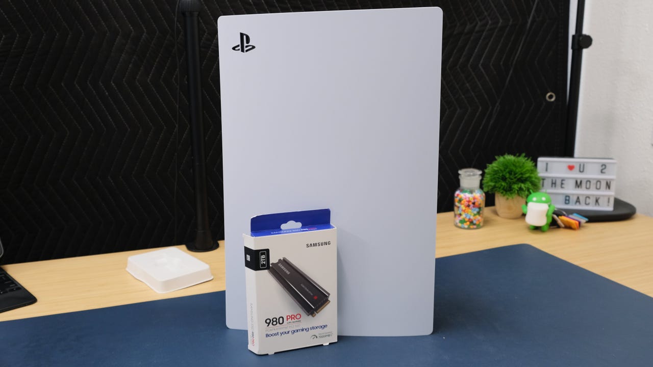 PS5 and Samsung SSD