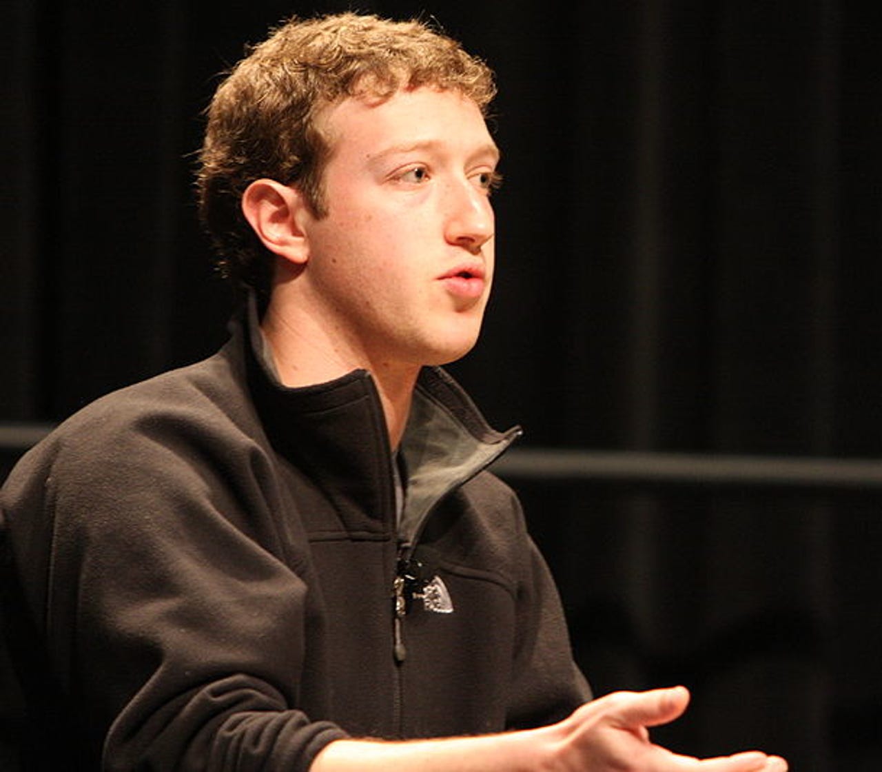 Zuckerberg gives $1 billion to charity ZDNet