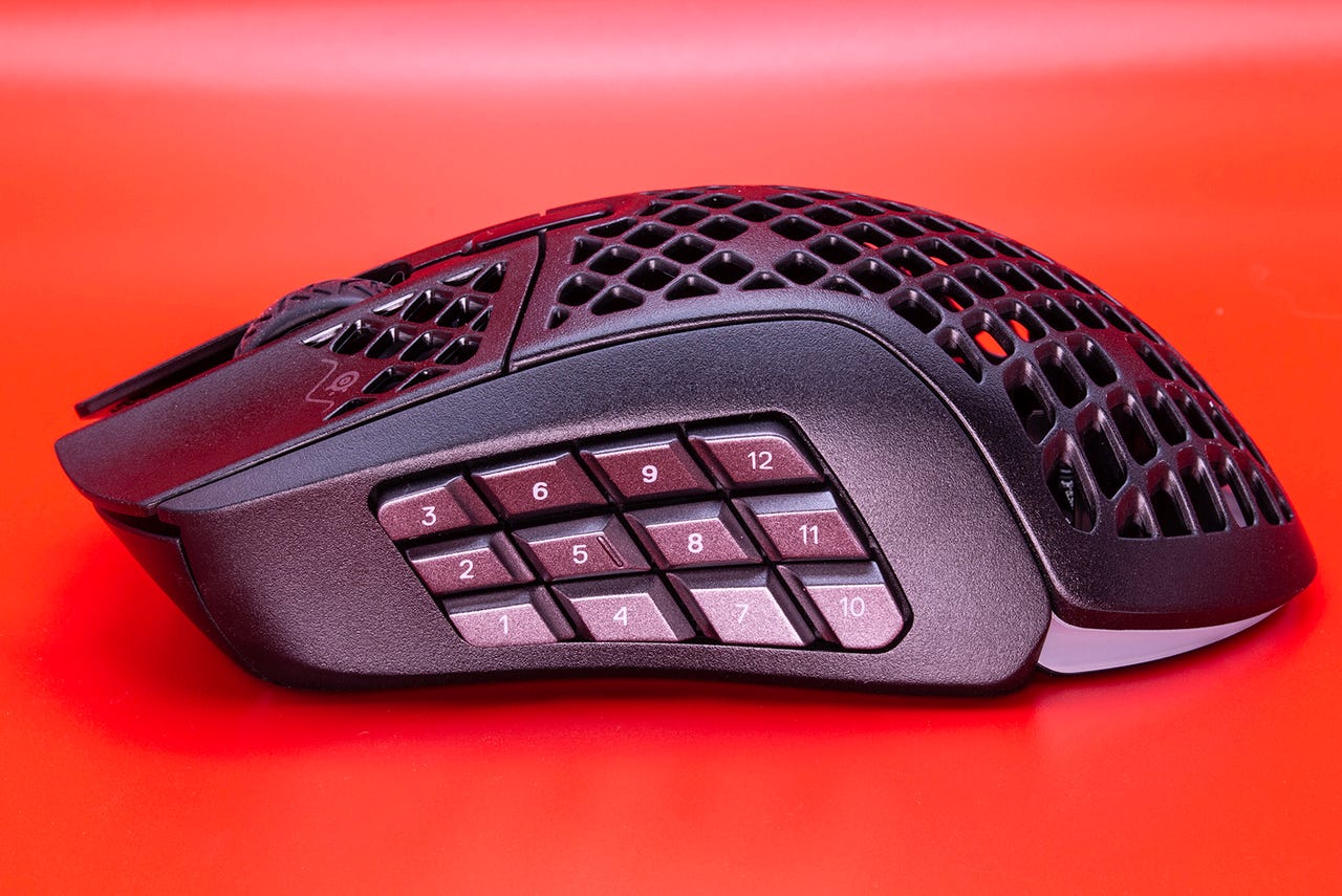 Aerox 5, Ultra lightweight mouse for multi-genre games