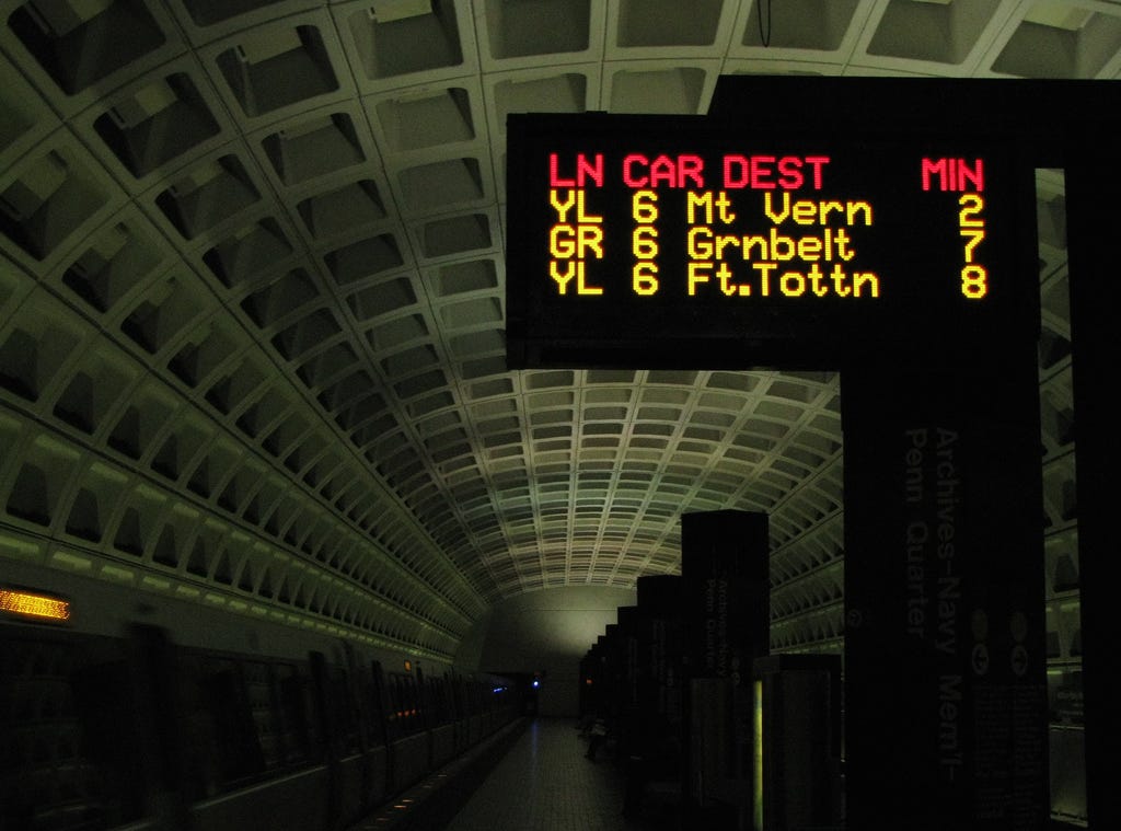 washington-metro-subway-time-sign-flickr.jpg