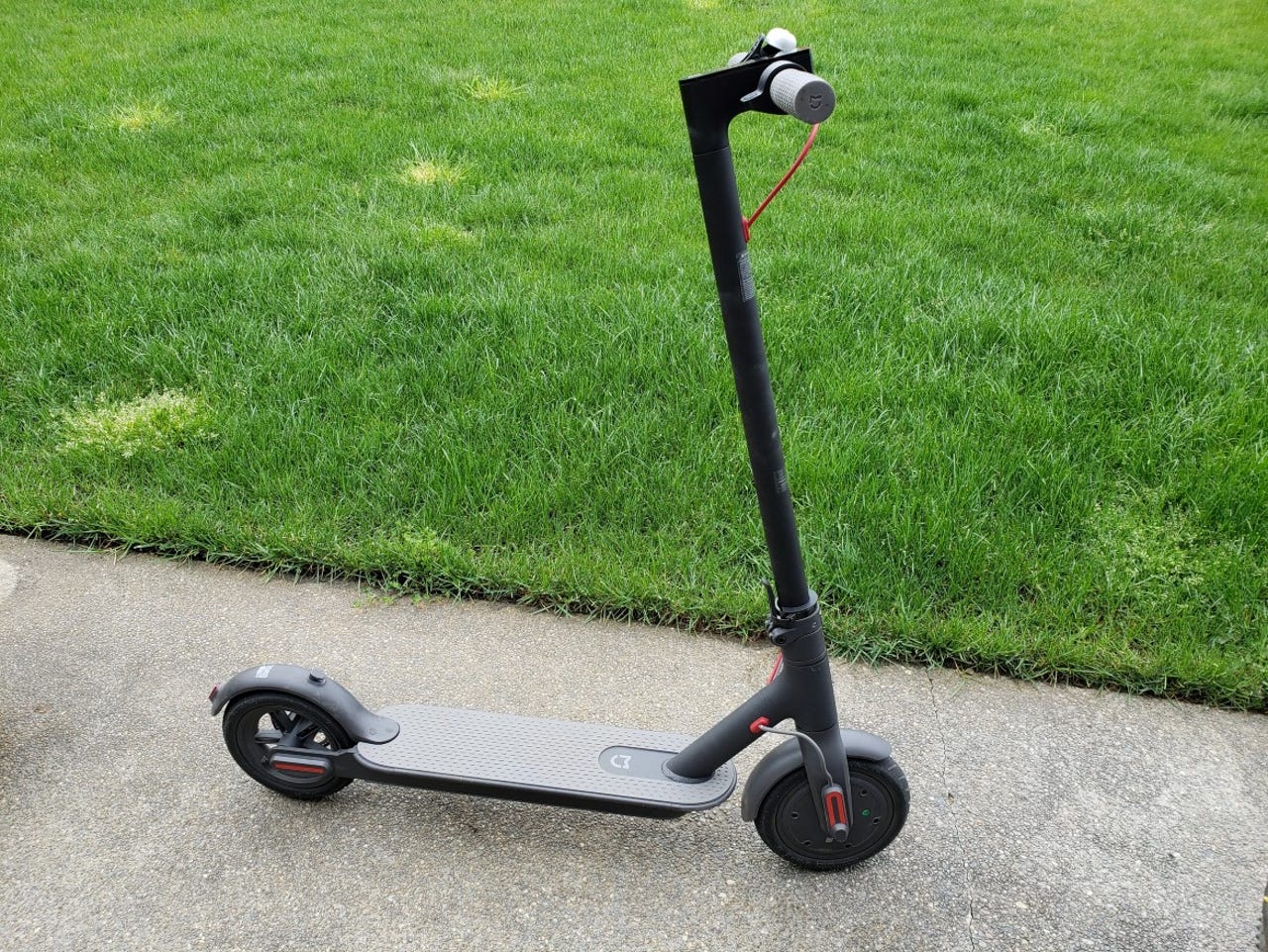 xiaomi-mi-electric-scooter-18.jpg