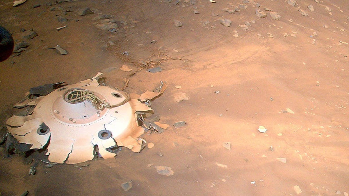 Debris from NASA’s Mars landings is still creating little mysteries on the Red Planet