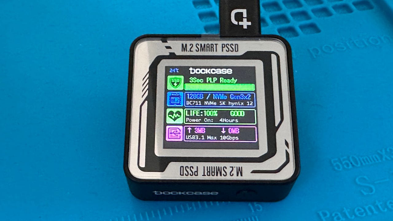   Dockcase Pocket M.2 NVMe Smart SSD Enclosure 