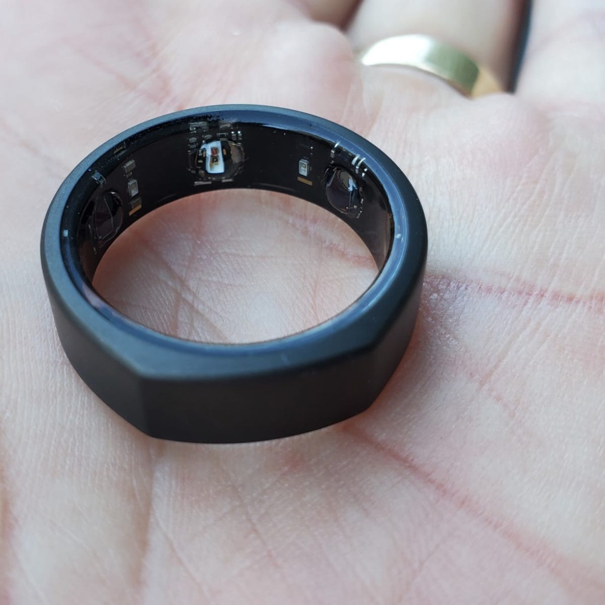 Oura Ring 3 review: Unobtrusive 24/7 health tracking with more to come in  2022