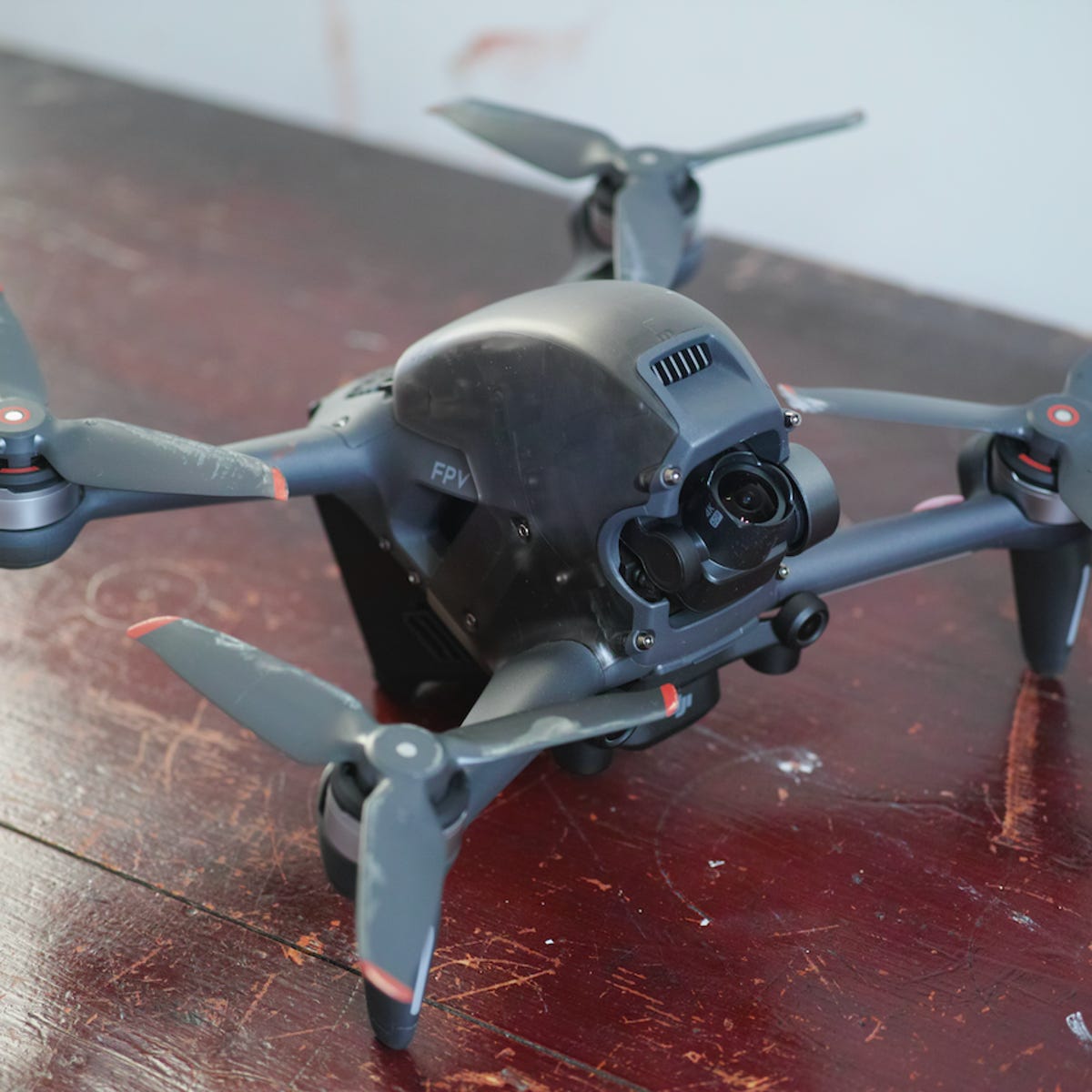 Tumult Barmhjertige Goneryl Virtually flying there: DJI unveils its first FPV drone | ZDNET