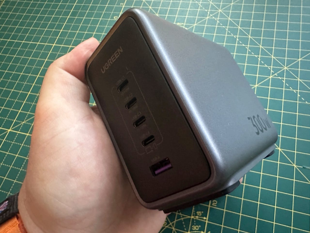 UGreen Nexode 140W charger review - One charger to replace them