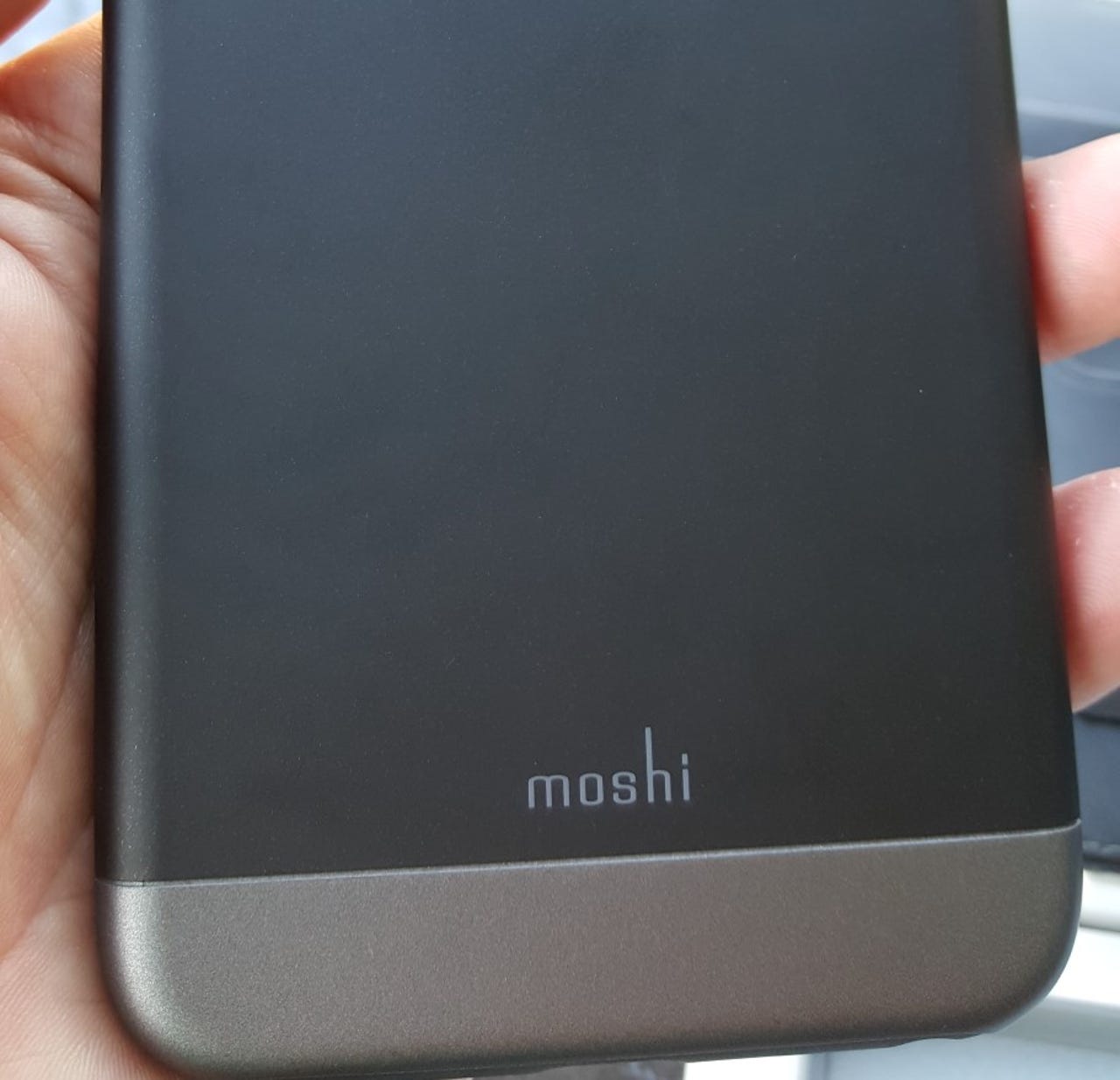 moshi-iphone-6s-plus-18.jpg
