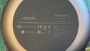 Moshi Lounge Q