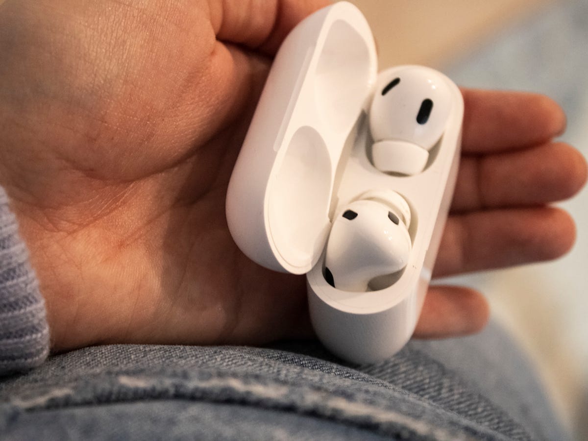 AirPods 2 offer two upgrades but connectivity chaos hasn't been tamed | ZDNET