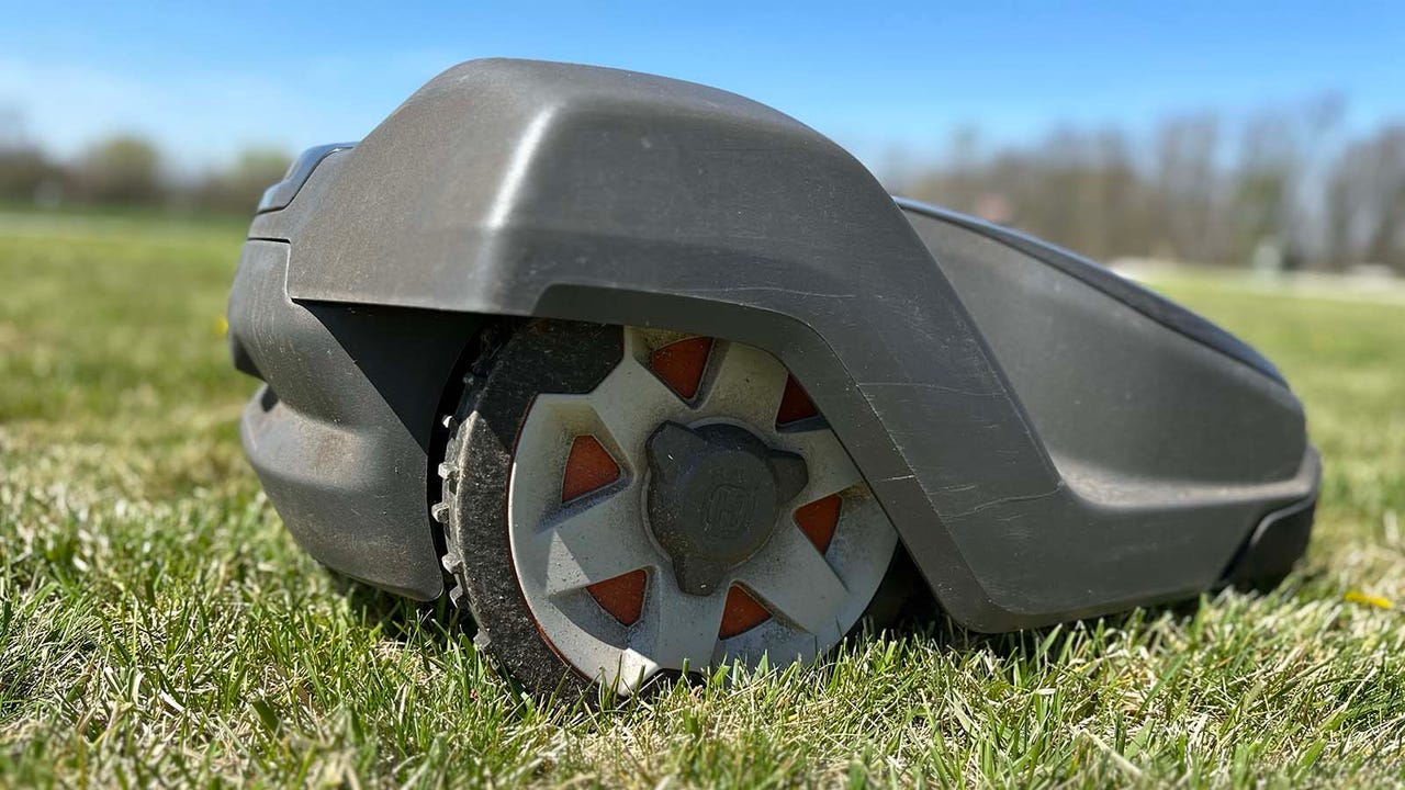 This $2,500 robot lawn mower is so my come it mow | ZDNET