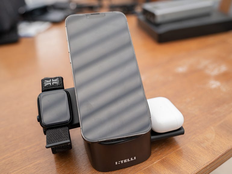 Intelli StepUp: Is this the perfect charger for Apple fans? | ZDNet