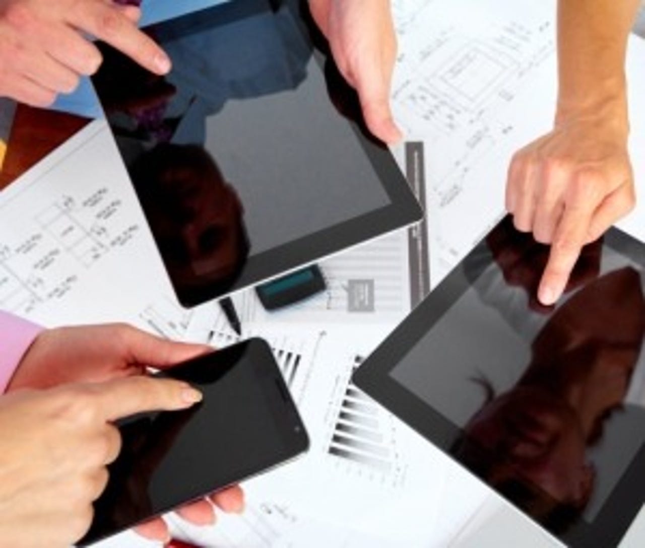 tablets-workers-byod-300x255.jpg