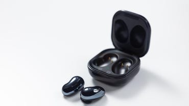 galaxy-buds-live-mystic-black-front-out-of-case.jpg