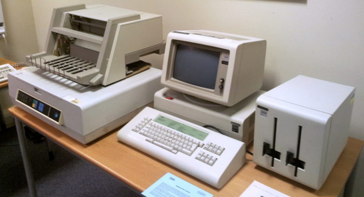 Photos: From the first PCs to the ThinkPad – classic IBM machines | ZDNet