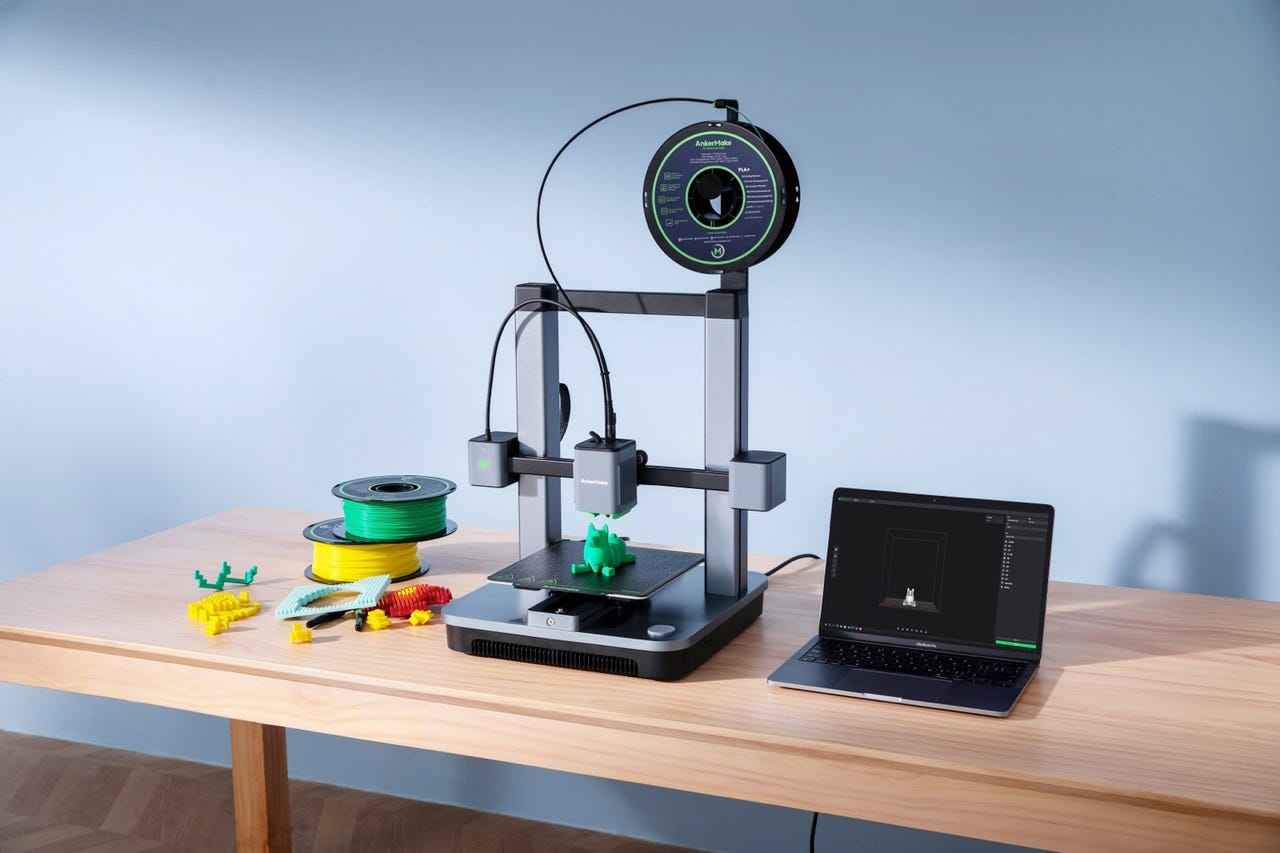 AnkerMake M5C 3D printer.