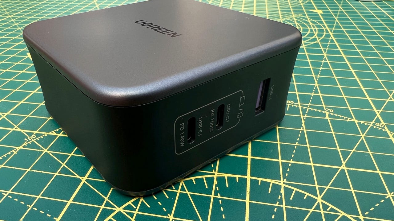 Ugreen Nexode 140W USB-C charger