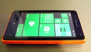 lumia435d.jpg
