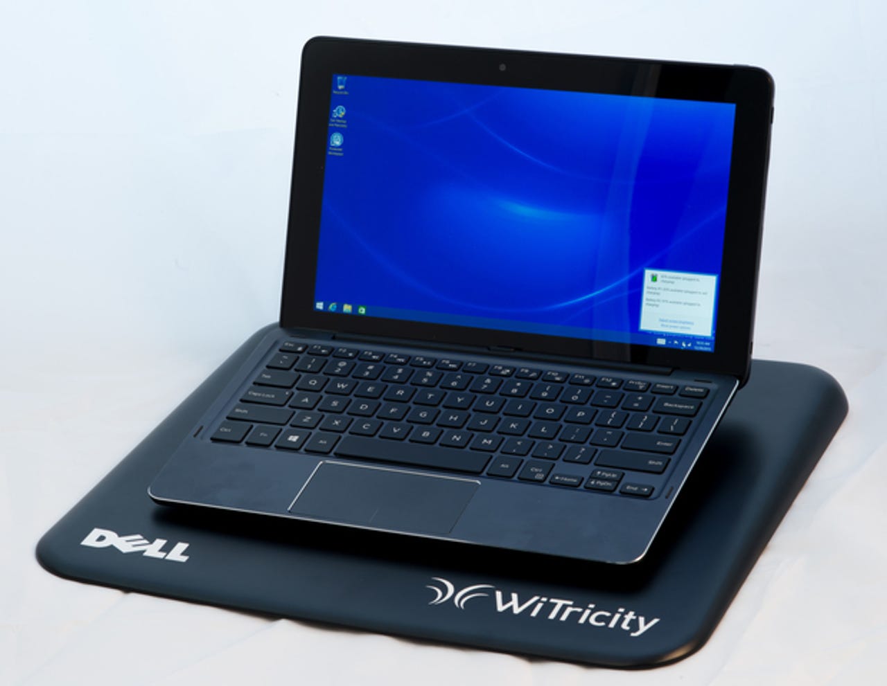 dell-witricity-wireless-charging-mat-laptop.jpg