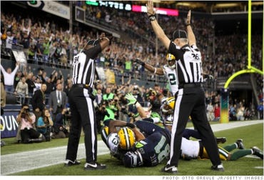 NFL Replacement Referees a black eye to the league - Jason O'Grady