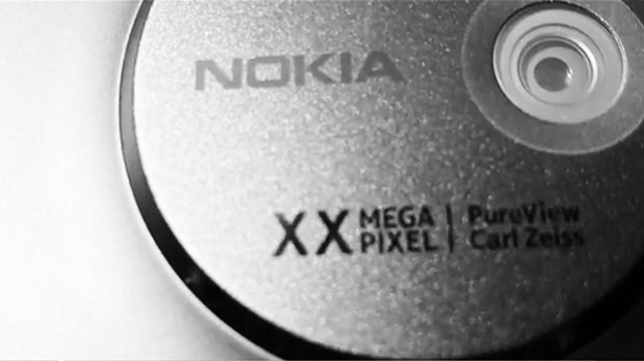 nokia-lumia-1020-lens-closeup-leak-filter-620x348