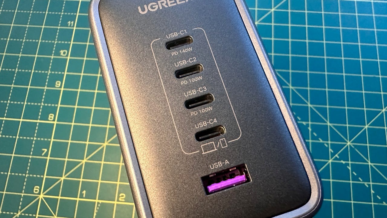 Ugreen Nexode 300W USB-C GaN Desktop Charger Review: So Powerful It Can  Charge up to Three Laptops at Once!