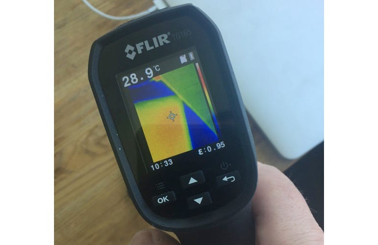 ​Using a Flir TG165 to measure the temperature of my iPhone 8 Plus -- here it's running very hot even when locked