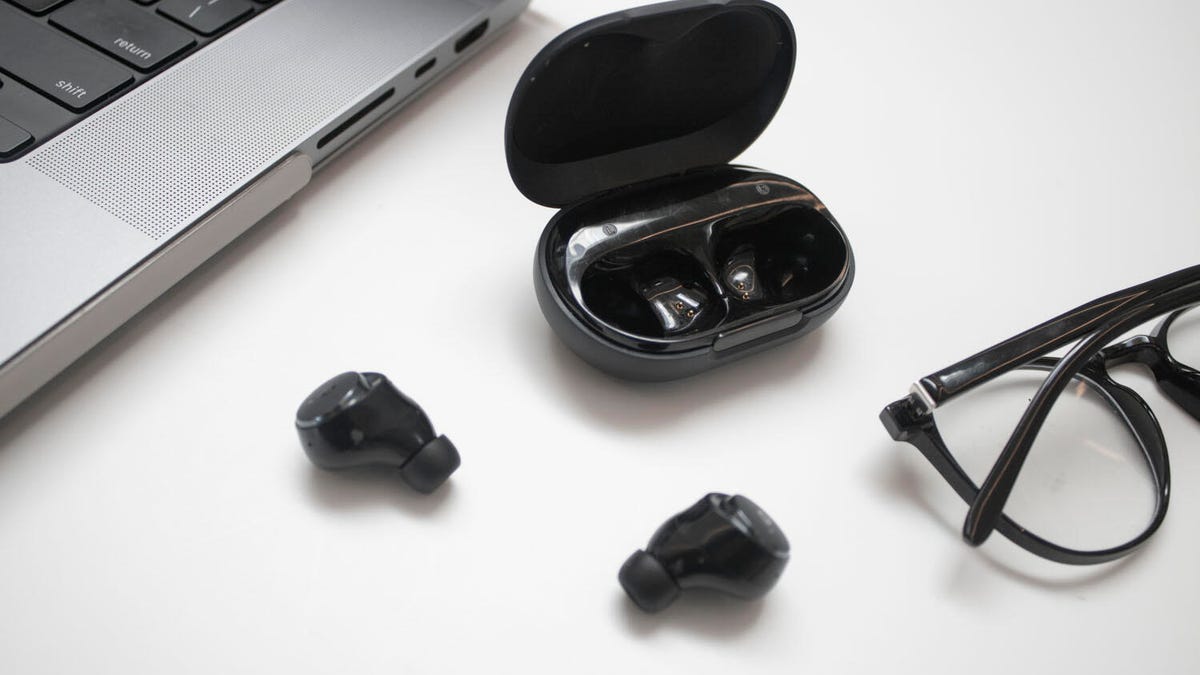 These  Anker earbuds last longer than your AirPods