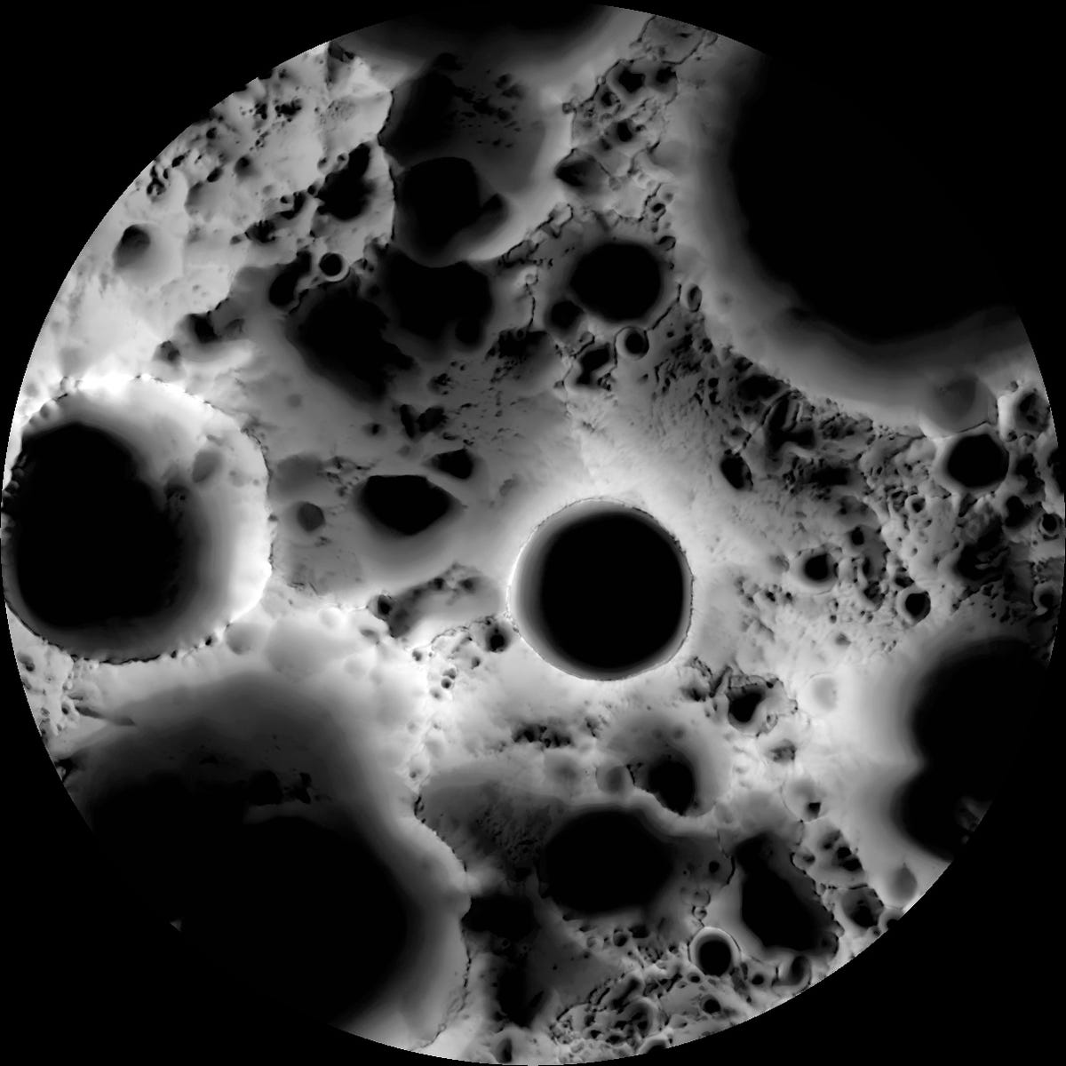 Immagine in bianco e nero del polo sud lunare