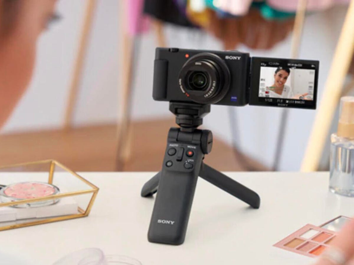 The 5 best vlogging cameras of 2023 | ZDNET