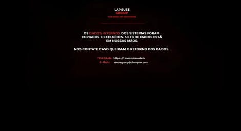 Imagem em preto com texto em branco e vermelho deixada por hackers em conexão com o hacking do Ministério da Saúde brasileiro