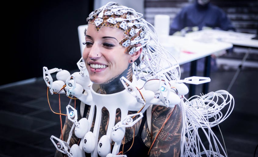 Now your thoughts can be displayed on this cyborg garment zdnet