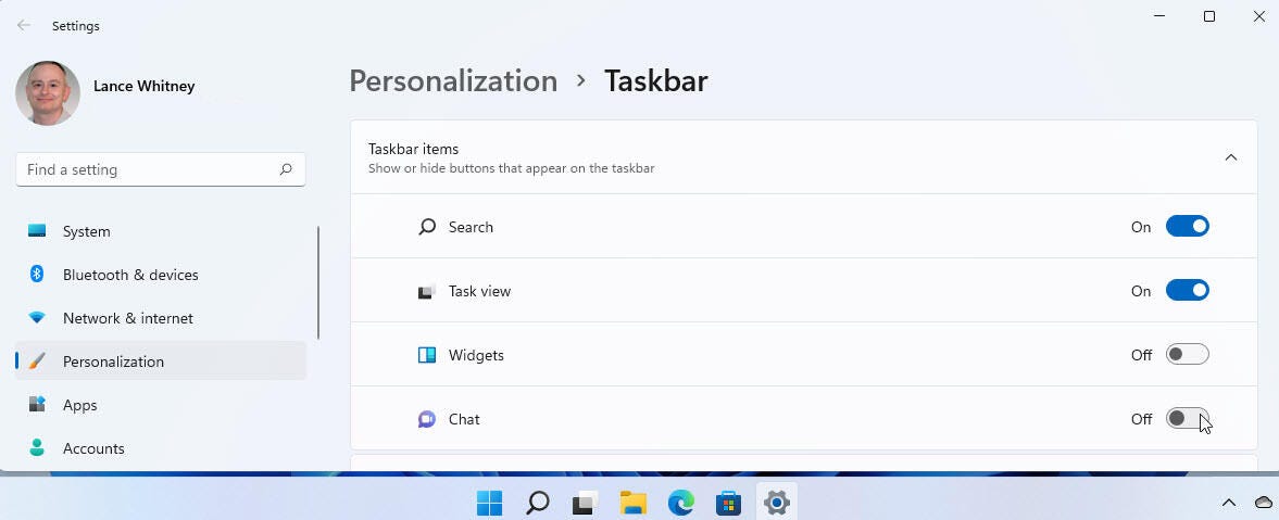 Turn Taskbar icons on or off