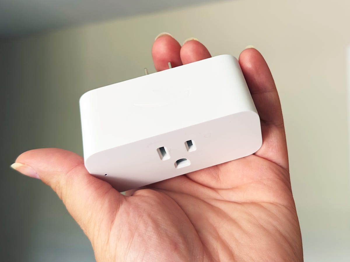 The $15  Smart Plug is a great deal to wrap up Cyber Monday