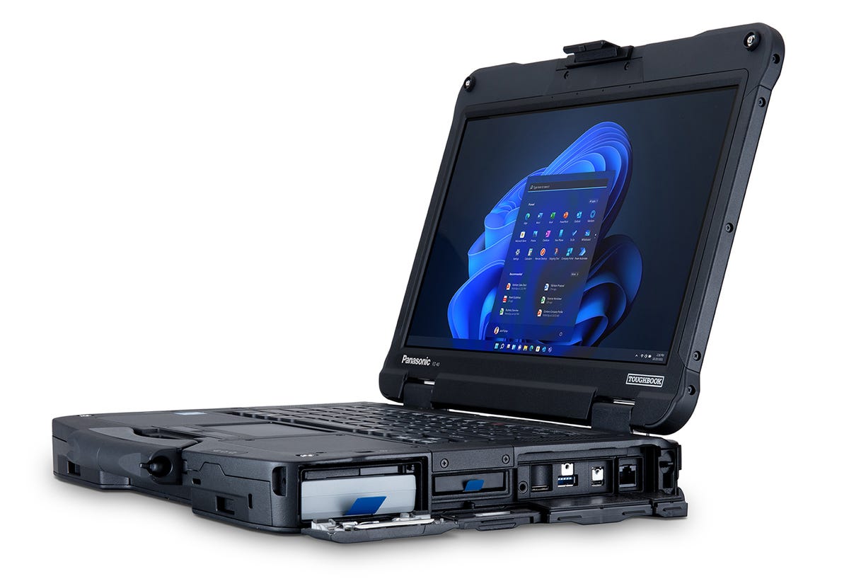 Panasonic Toughbook 40: right-side expansion