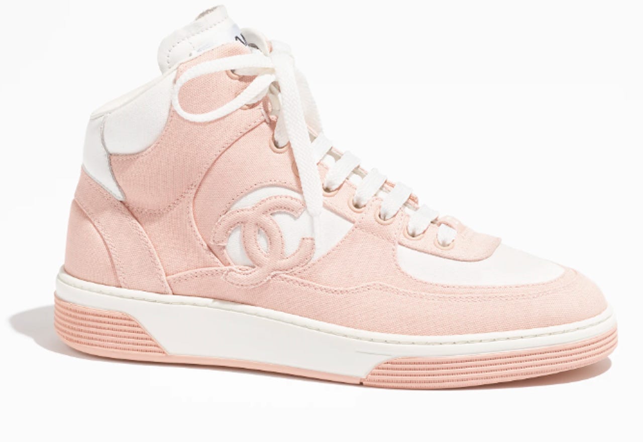 pinkchanelsneaker.png
